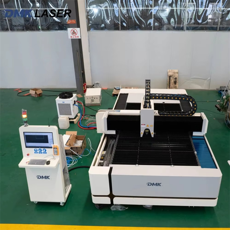 Single Table TQL-F3000-3015 Op - огляд і ціна Industrial Laser Types